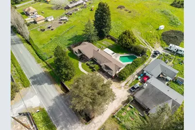 410 E Railroad Avenue, Cotati, CA 94931 - Photo 18