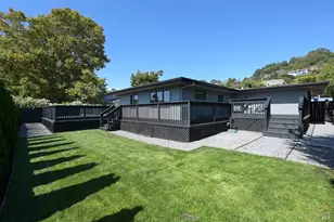696 Hawthorne Dr, Tiburon, CA 94920 - Photo 38