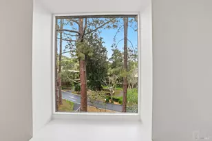 89 Forest Ln, San Rafael, CA 94903 - Photo 10