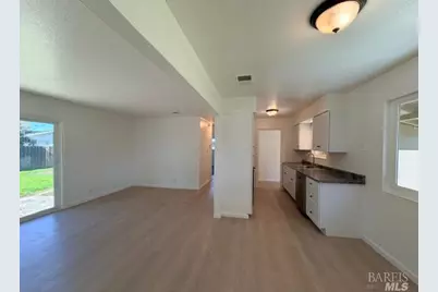 2119 Tipton Way, Fairfield, CA 94533 - Photo 10