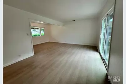 2119 Tipton Way, Fairfield, CA 94533 - Photo 6