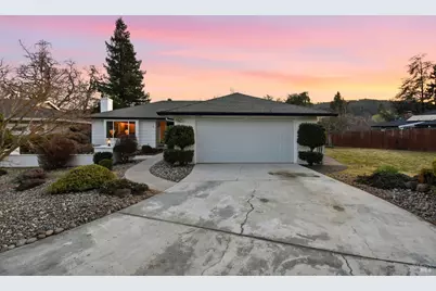 6 Autumn Leaf Place, Santa Rosa, CA 95409 - Photo 4