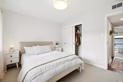 61 Pixley Avenue #2, Corte Madera, CA 94925 - Photo 24