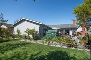 1642 Lauren Dr, Petaluma, CA 94954 - Photo 32