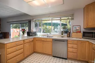 1642 Lauren Dr, Petaluma, CA 94954 - Photo 24