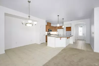 1073 Villaggio Circle, Vacaville, CA 95688 - Photo 6