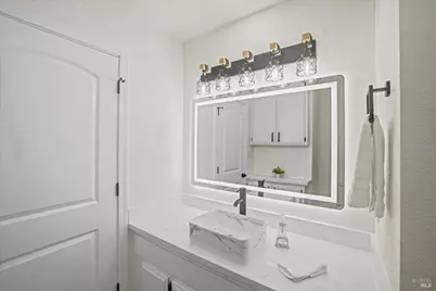 580 Yellowstone Drive, Vacaville, CA 95687 - Photo 14