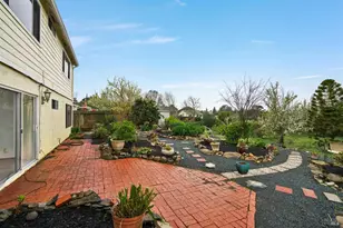 97 Carlisle Way, Benicia, CA 94510 - Photo 26