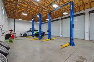 1117 Commerce Dr, Ukiah, CA 95482 - Photo 2