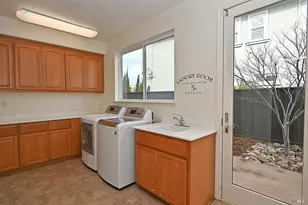 456 Lansing Cir, Benicia, CA 94510 - Photo 32