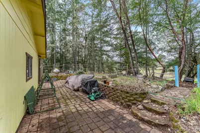 27431 Poppy Drive, Willits, CA 95490 - Photo 30