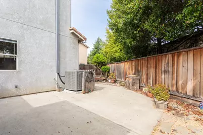 33004 Calle La Mirada Common, Union City, CA 94587 - Photo 10