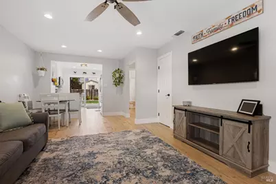 308 Buckeye Street, Vacaville, CA 95688 - Photo 8