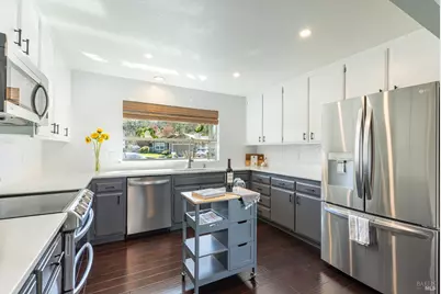 2409 Canin Court, Santa Rosa, CA 95405 - Photo 12