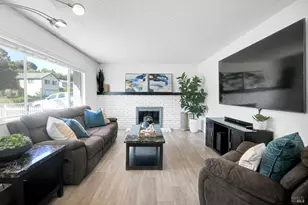 101 Panorama Dr, Benicia, CA 94510 - Photo 2