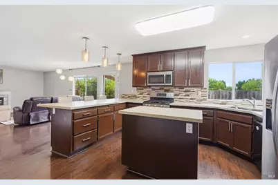 1731 Walnut Creek Drive, Santa Rosa, CA 95403 - Photo 10