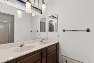 879 Oxford Way, Benicia, CA 94510 - Photo 20