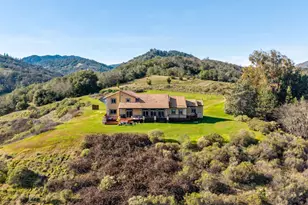 1106 Bel Arbres Dr, Redwood Valley, CA 95470 - Photo 2