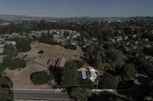1375 Gossage Ave, Petaluma, CA 94952 - Photo 4