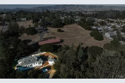 1375 Gossage Avenue, Petaluma, CA 94952 - Photo 56