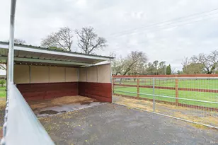 2170 Wood Rd, Santa Rosa, CA 95439 - Photo 32