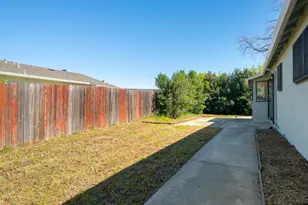 1312 Sutter Ct, Fairfield, CA 94533 - Photo 30