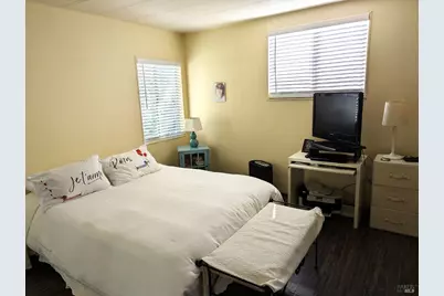 8 Camellia Drive, Calistoga, CA 94515 - Photo 14