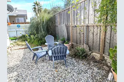 8 Camellia Drive, Calistoga, CA 94515 - Photo 22