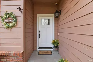 2174 Longhorn Cir, Santa Rosa, CA 95401 - Photo 8