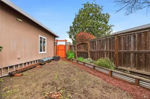 2174 Longhorn Cir, Santa Rosa, CA 95401 - Photo 34