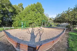 118 Oliva Ct, Novato, CA 94947 - Photo 36