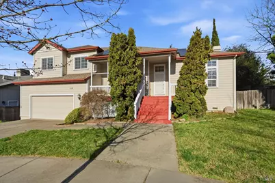 366 Breeden Street, Santa Rosa, CA 95409 - Photo 2