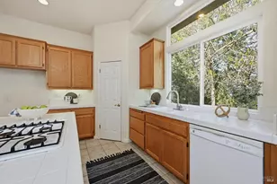 366 Breeden St, Santa Rosa, CA 95409 - Photo 20