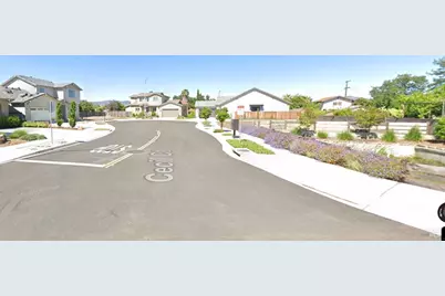 325 Cecile Court, Napa, CA 94558 - Photo 2