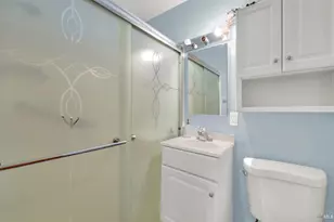 348 Vine St, Vacaville, CA 95688 - Photo 18