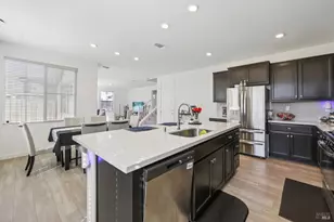 2464 Lake Club Dr, Fairfield, CA 94533 - Photo 12