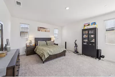 2464 Lake Club Drive, Fairfield, CA 94533 - Photo 20