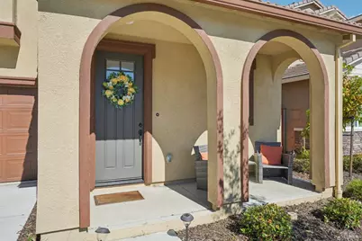 3042 Vasquez Court, Vacaville, CA 95688 - Photo 4