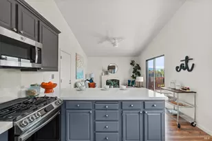 181 Crowsnest Ct, Vallejo, CA 94591 - Photo 10