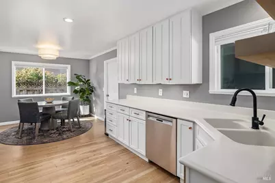 232 San Carlos Way, Novato, CA 94945 - Photo 8