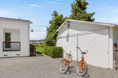 6476 Red Winery Road, Healdsburg, CA 95441 - Photo 38