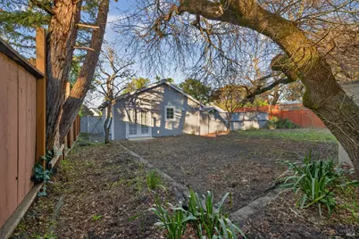 16 7th Street, Petaluma, CA 94952 - Photo 32
