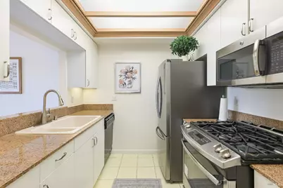600 Deer Valley Road #3E, San Rafael, CA 94903 - Photo 2