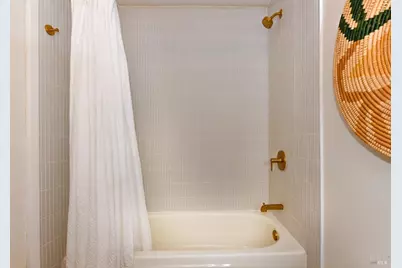 2148 San Antonio Drive, Santa Rosa, CA 95405 - Photo 22