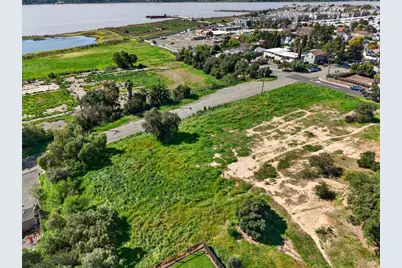 625 E H Street, Benicia, CA 94510 - Photo 18