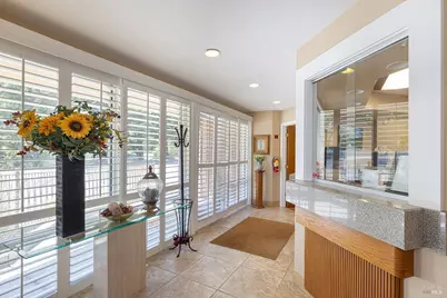 2211 4th Street, Santa Rosa, CA 95404 - Photo 2