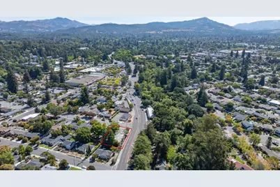 2211 4th Street, Santa Rosa, CA 95404 - Photo 24