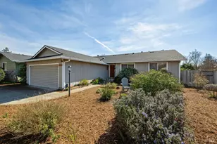 5116 Oak Park Way, Santa Rosa, CA 95409 - Photo 2