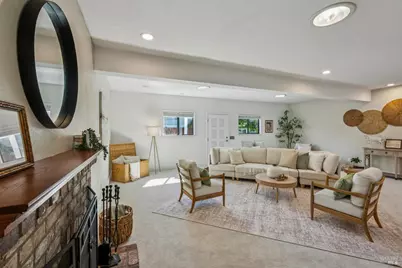 5116 Oak Park Way, Santa Rosa, CA 95409 - Photo 12