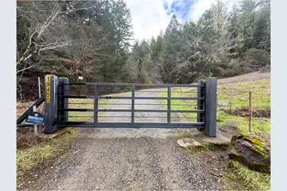 19450 Tomki Road, Redwood Valley, CA 95470 - Photo 2